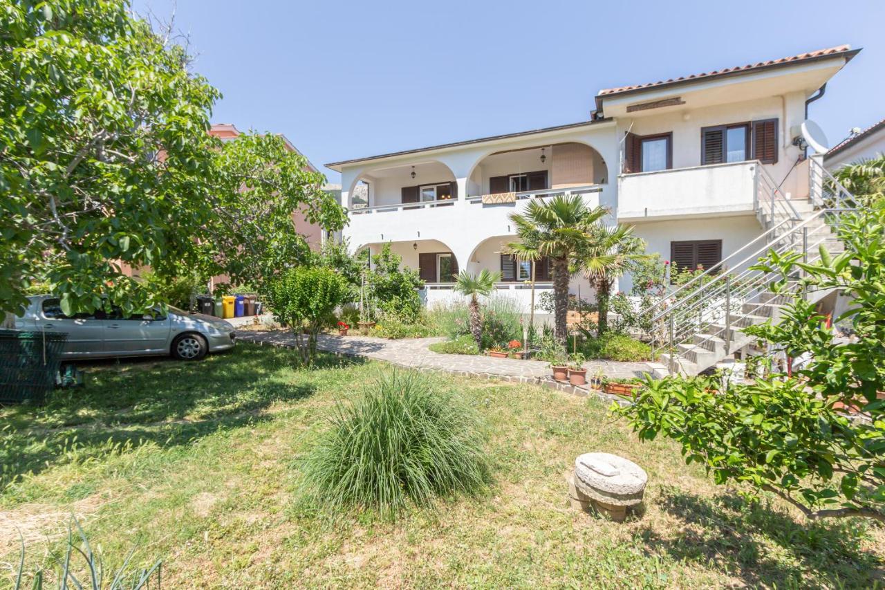 Apartment Beti With Balcony Baska  Exterior photo